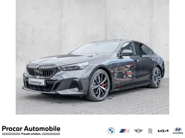 BMW 550e xDrive M Sport HUD PANO ACC AHK 360 KAM LM