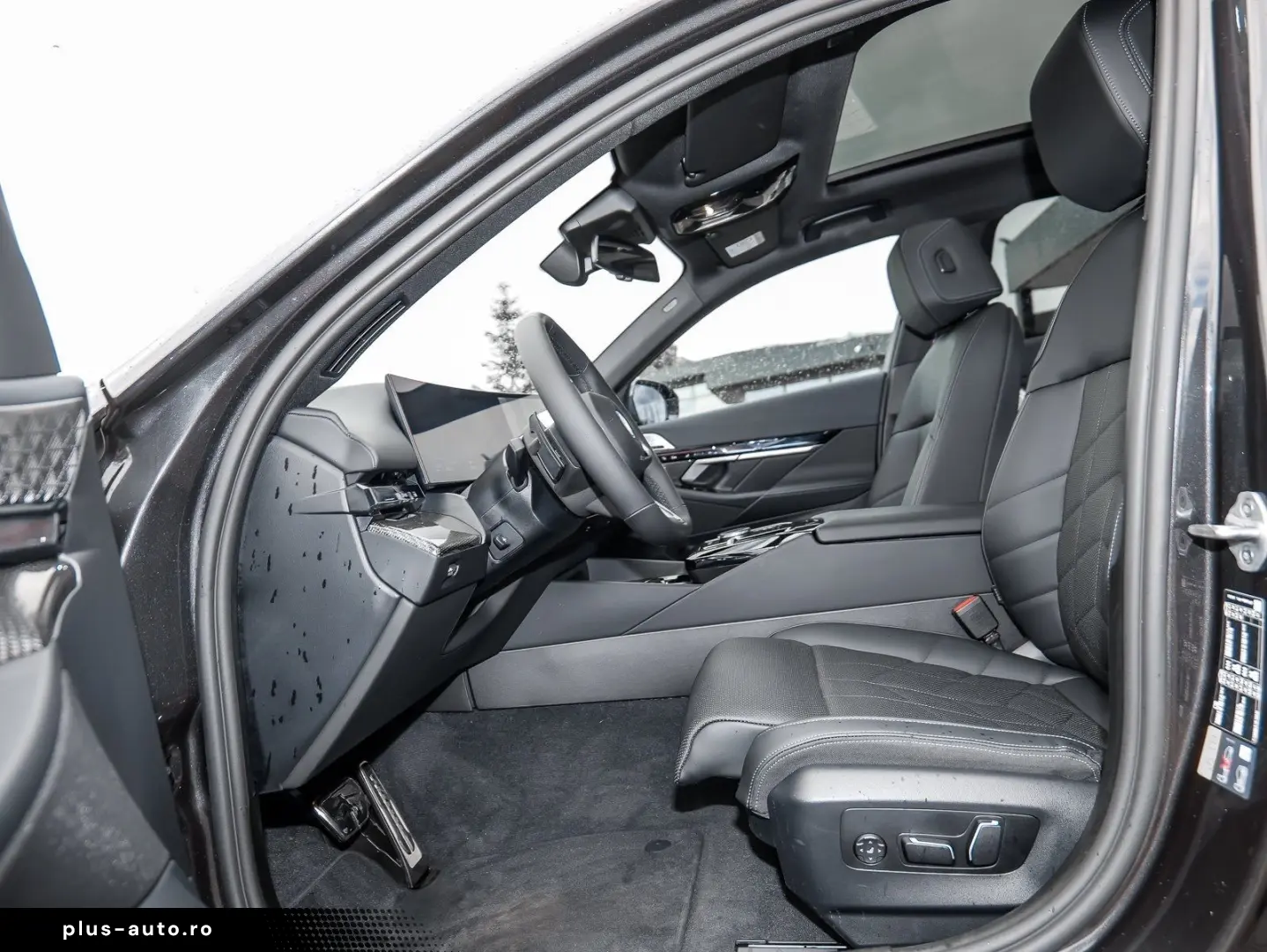 BMW 550e xDrive M Sport HUD PANO ACC AHK 360 KAM LM