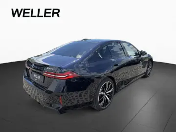 BMW 530e xDr M Sport Pano Iconic DAPro H K 360  HUD