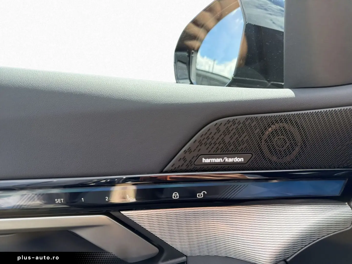 BMW 530e xDr M Sport Pano Iconic DAPro H K 360  HUD