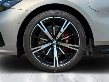 BMW 530e xDrive Lim M Sport Pro Pano 20 AHK 360 ACC