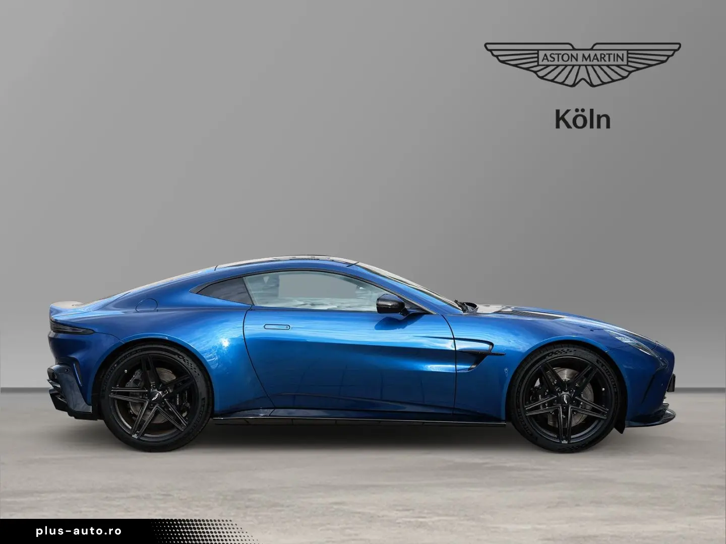 ASTON MARTIN Vantage Plasma Blue   Onyx Black