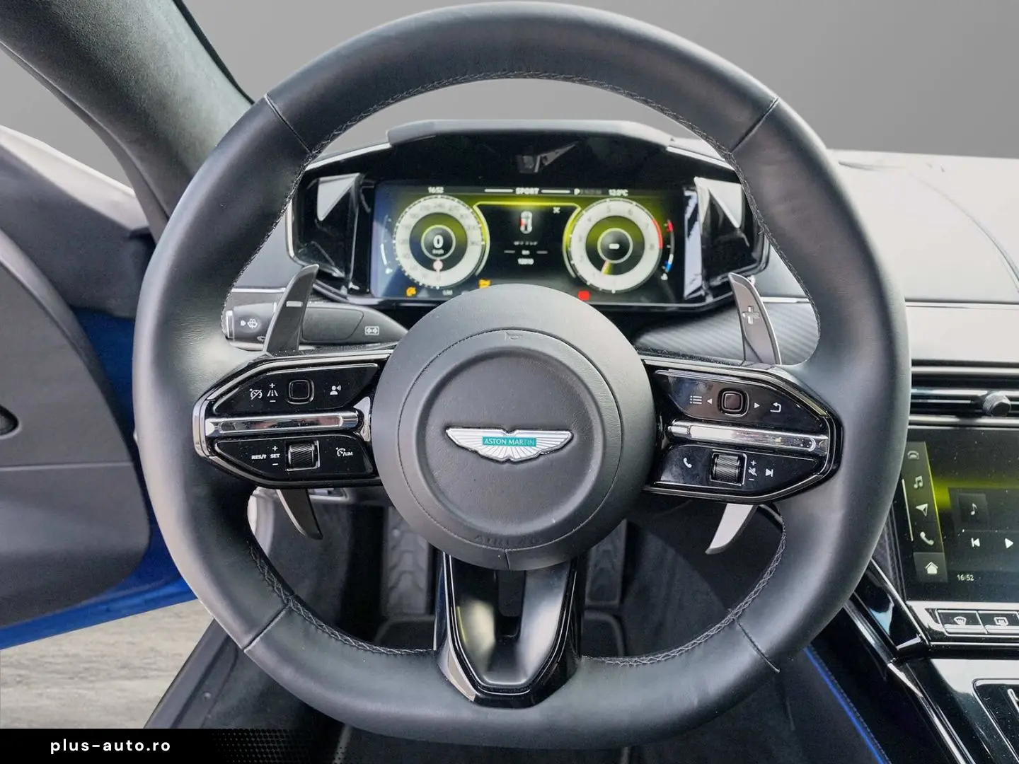 ASTON MARTIN Vantage Plasma Blue   Onyx Black