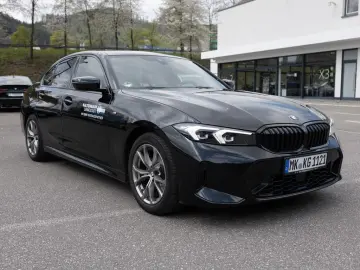 BMW 320d xDrive M-Sport FACEL. LED ACC NAVI SHZ PDC