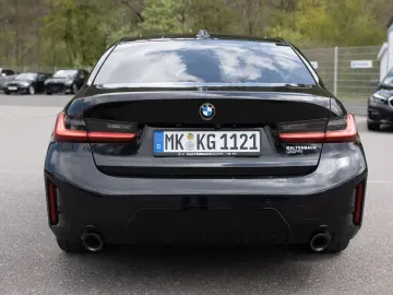 BMW 320d xDrive M-Sport FACEL. LED ACC NAVI SHZ PDC