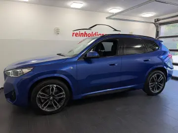 BMW X1 23 d xDrive M Sport AHK AdLED ACC HIFI Shadow