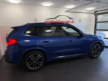 BMW X1 23 d xDrive M Sport AHK AdLED ACC HIFI Shadow