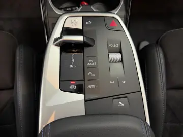 BMW X1 23 d xDrive M Sport AHK AdLED ACC HIFI Shadow