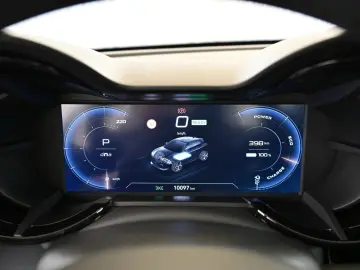 ALFA ROMEO Junior-e 54 kWh LED CARPLAY KAMERA ACC 18