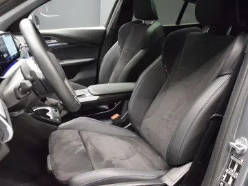 BMW X2 20d xDrive M Sport 360  Pano HuD AHK h k ACC