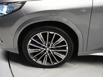 BMW X2 20d xDrive M Sport 360  Pano HuD AHK h k ACC