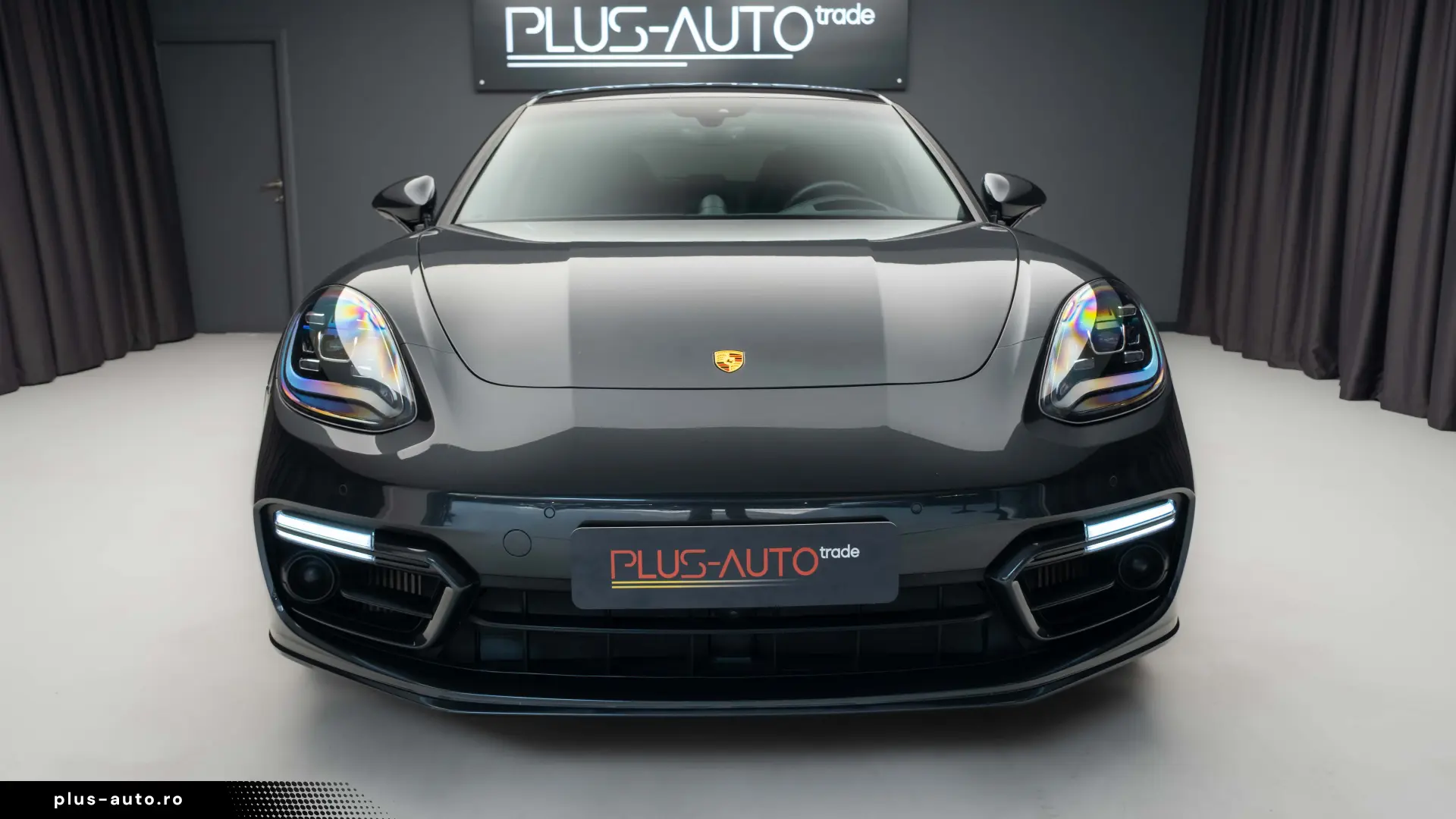 Porsche Panamera Sport Turismo 4 E-Hybrid