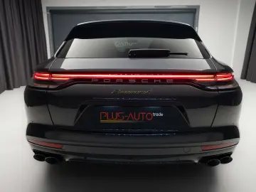 Porsche Panamera Sport Turismo 4 E-Hybrid