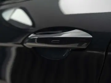 Porsche Panamera Sport Turismo 4 E-Hybrid