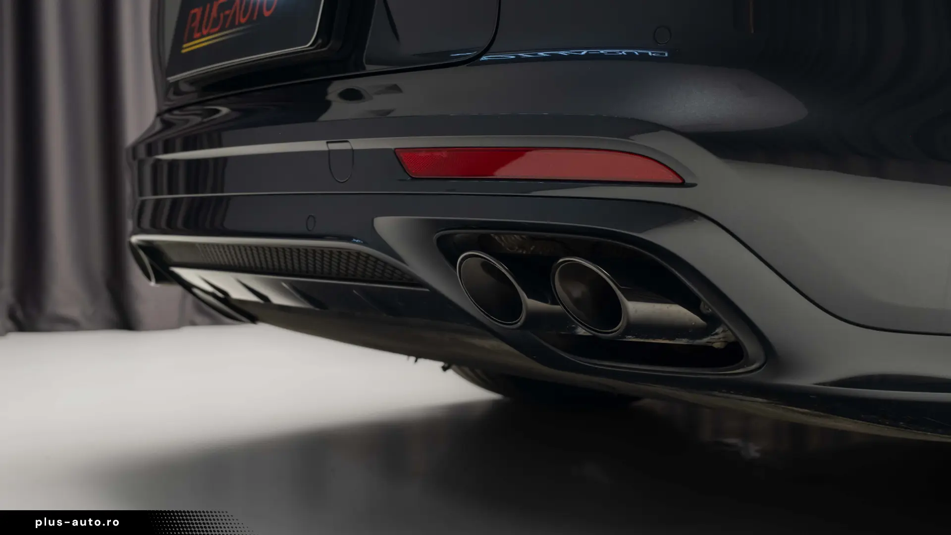 Porsche Panamera Sport Turismo 4 E-Hybrid