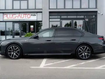 BMW 750e xDrive M Sport Pro INDIVIDUAL - LIVRARE IMEDIATA!