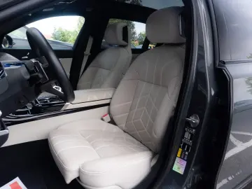 BMW 750e xDrive M Sport Pro INDIVIDUAL - LIVRARE IMEDIATA!
