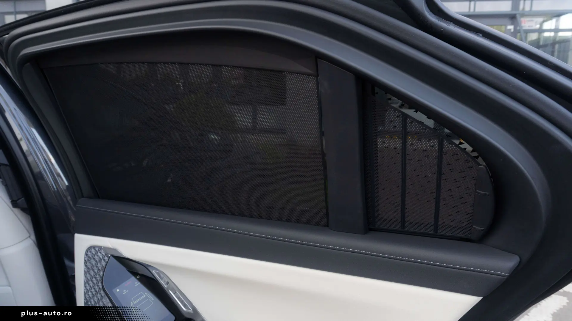 BMW 750e xDrive M Sport Pro INDIVIDUAL - LIVRARE IMEDIATA!