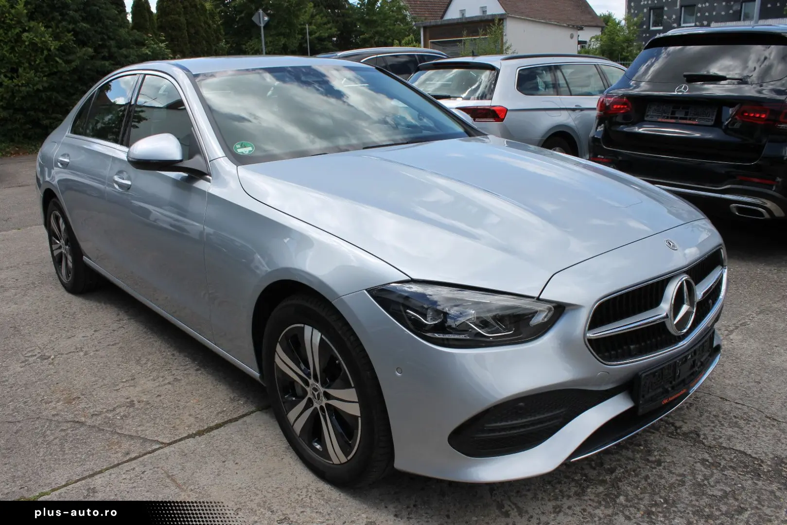 MERCEDES-BENZ C 300e Avantgarde LED AHK MBUX Kamera 8-fach