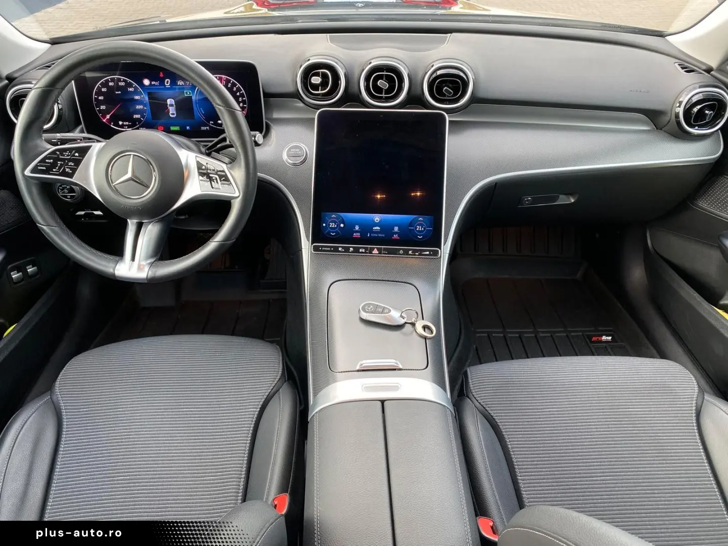 MERCEDES-BENZ C 300 Lim.e LASER NAVI R-KAM Plug in SER.NEU
