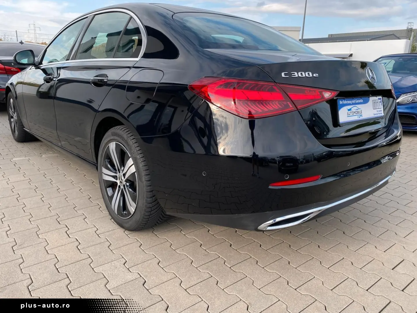 MERCEDES-BENZ C 300 Lim.e LASER NAVI R-KAM Plug in SER.NEU