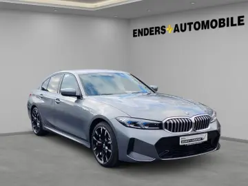BMW 330 i xDr. M Sport 2.99%  INNOP COMFP HUD 19R