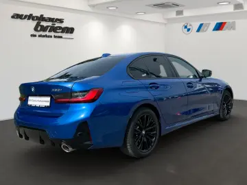 BMW 330i xDrive M Sport  Schiebedach  AHK