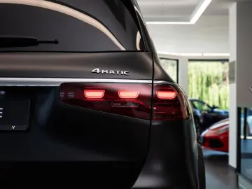 MERCEDES-BENZ GLS 450 d 4Matic E-active body control AMG
