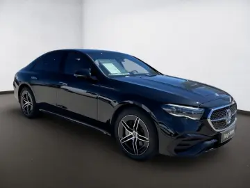 MERCEDES-BENZ E 400 e 4M AMG-ADV  SUPERSCREEN NIGHT …