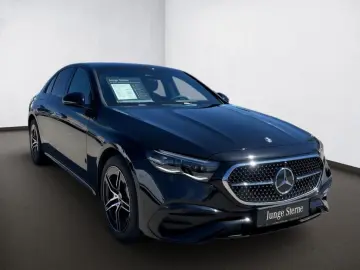 MERCEDES-BENZ E 400 e 4M AMG-ADV  SUPERSCREEN NIGHT …