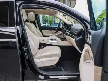 MERCEDES-BENZ GLE 350 de 4M Coupé AMG Sport Exclusiv…