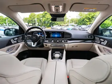 MERCEDES-BENZ GLE 350 de 4M Coupé AMG Sport Exclusiv…
