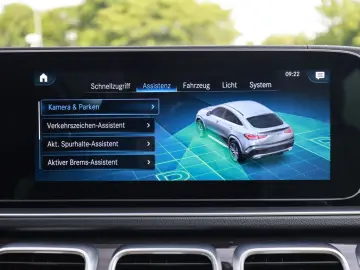 MERCEDES-BENZ GLE 350 de 4M Coupé AMG Sport Exclusiv…