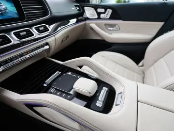 MERCEDES-BENZ GLE 350 de 4M Coupé AMG Sport Exclusiv…