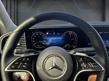 MERCEDES-BENZ GLE 400 e 4M AMG-Pr  AHK MultikonturSi…