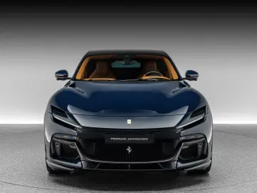 FERRARI Purosangue