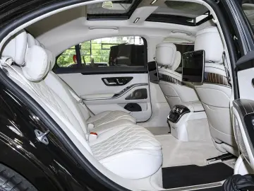 MERCEDES-BENZ S 580 e 4M lang AMG Burmester DigitalL…