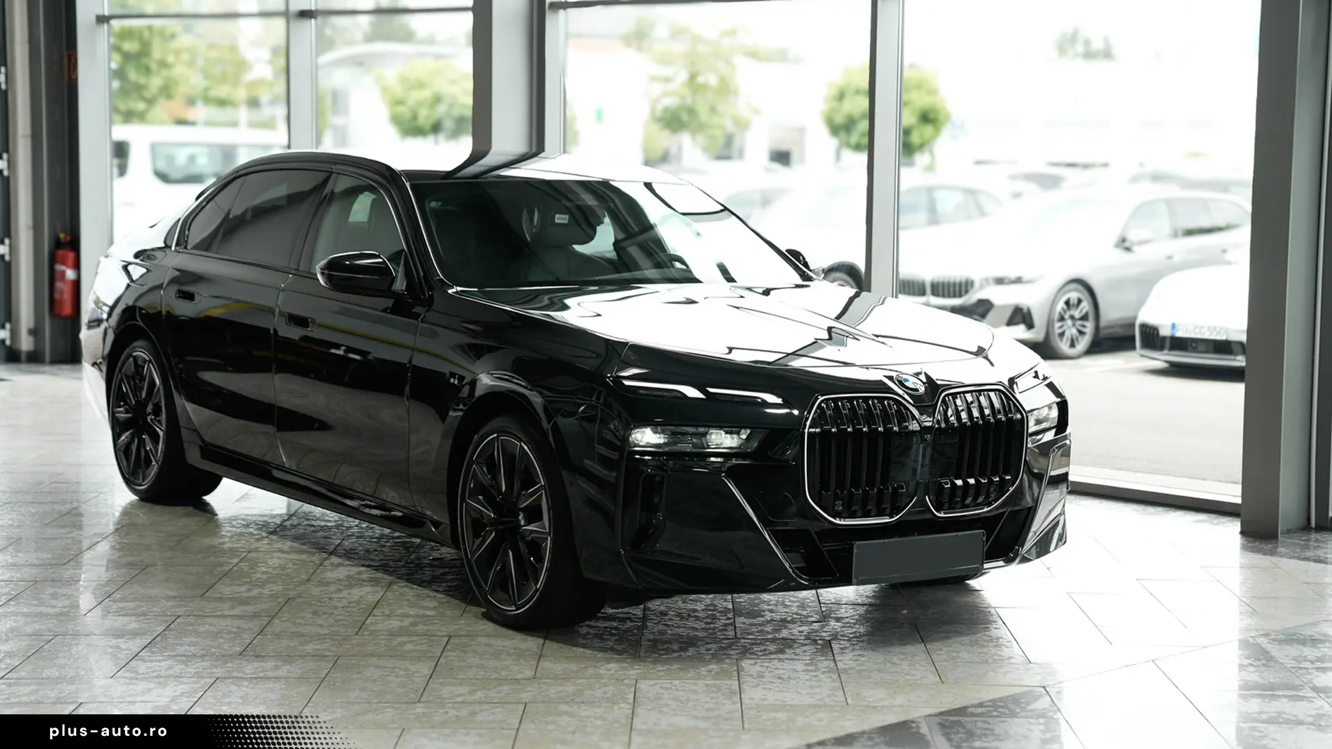 BMW 740d xDrive M SPORT PRO   Finanțare Leasing