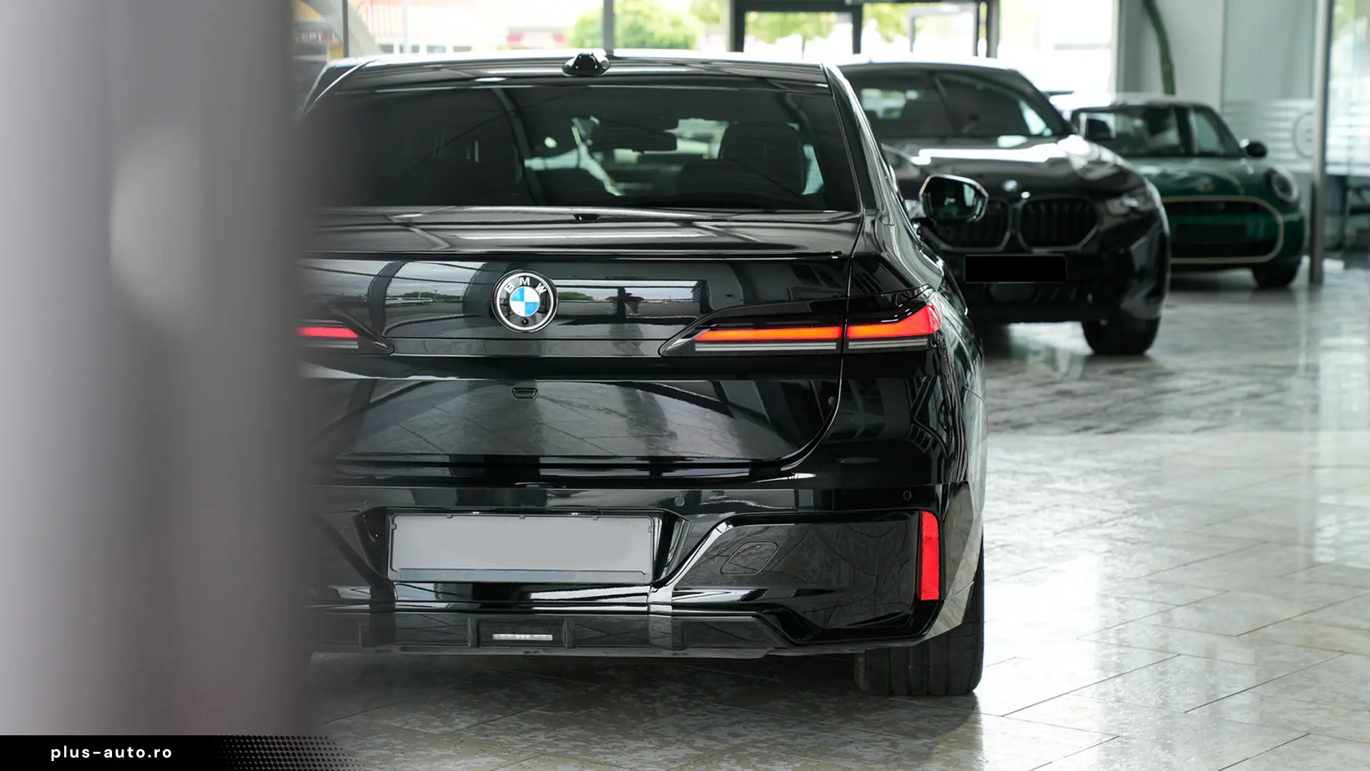 BMW 740d xDrive M SPORT PRO   Finanțare Leasing