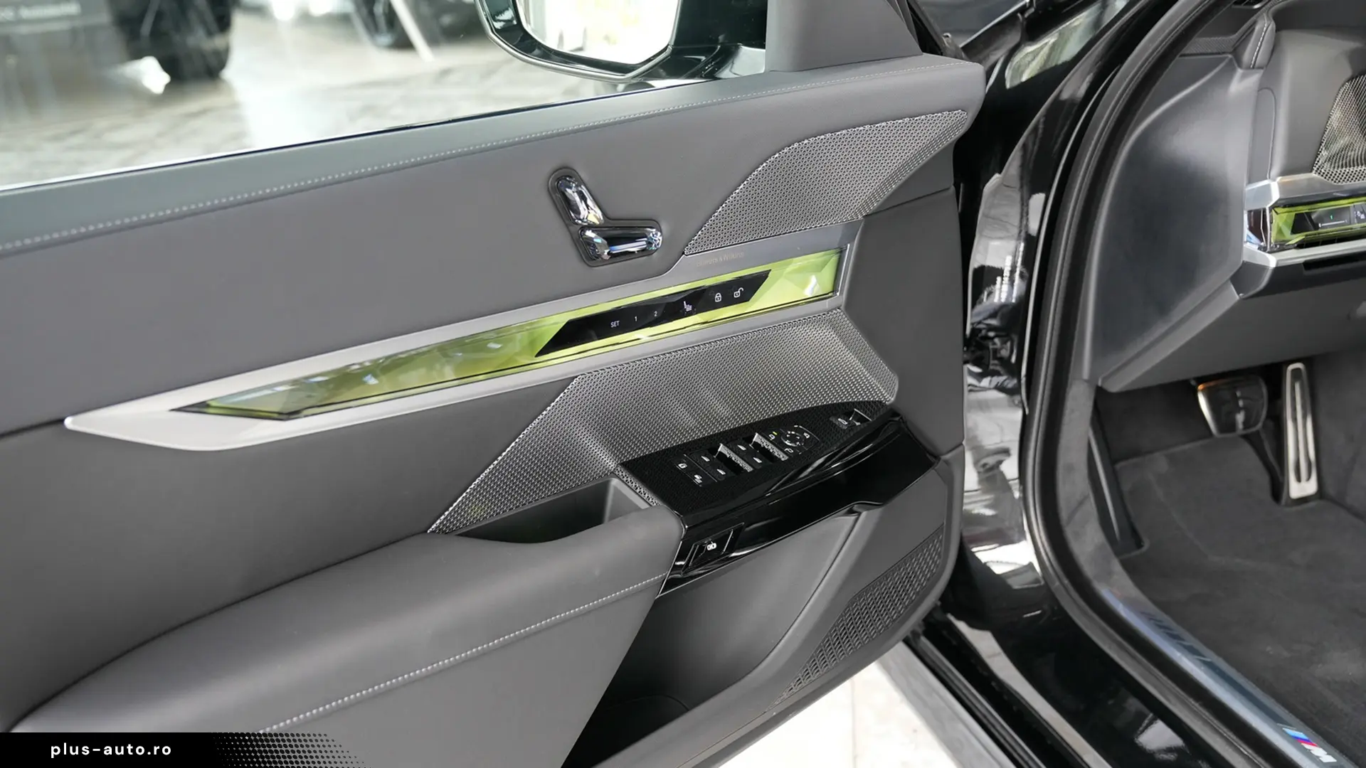 BMW 740d xDrive M SPORT PRO   Finanțare Leasing