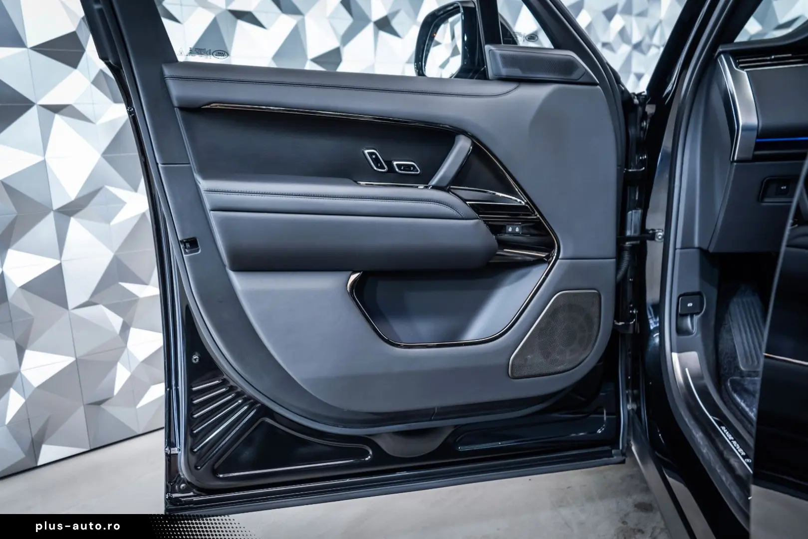 LAND ROVER Range rover SV Autobiography LWB  Pano  Meridian