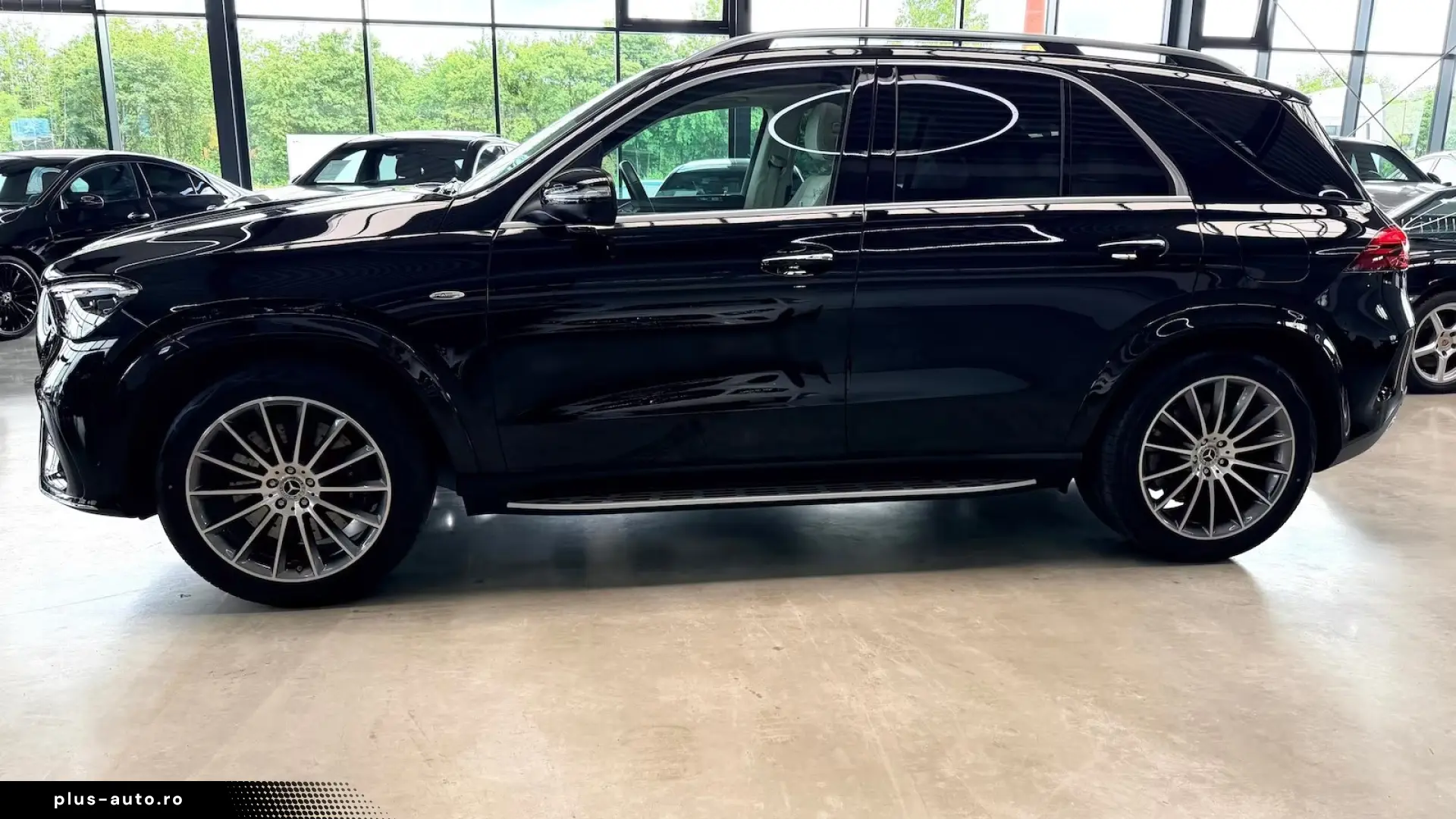 Mercedes-Benz GLE 350de 4M AMG   Finanțare Leasing