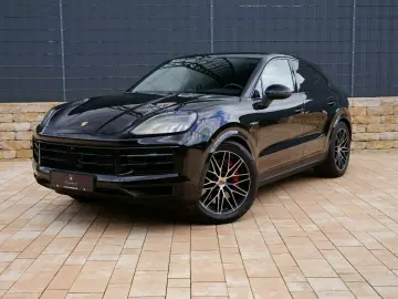 PORSCHE Cayenne Coupe S E-Hybrid  HLA HD-MATRIX INNO