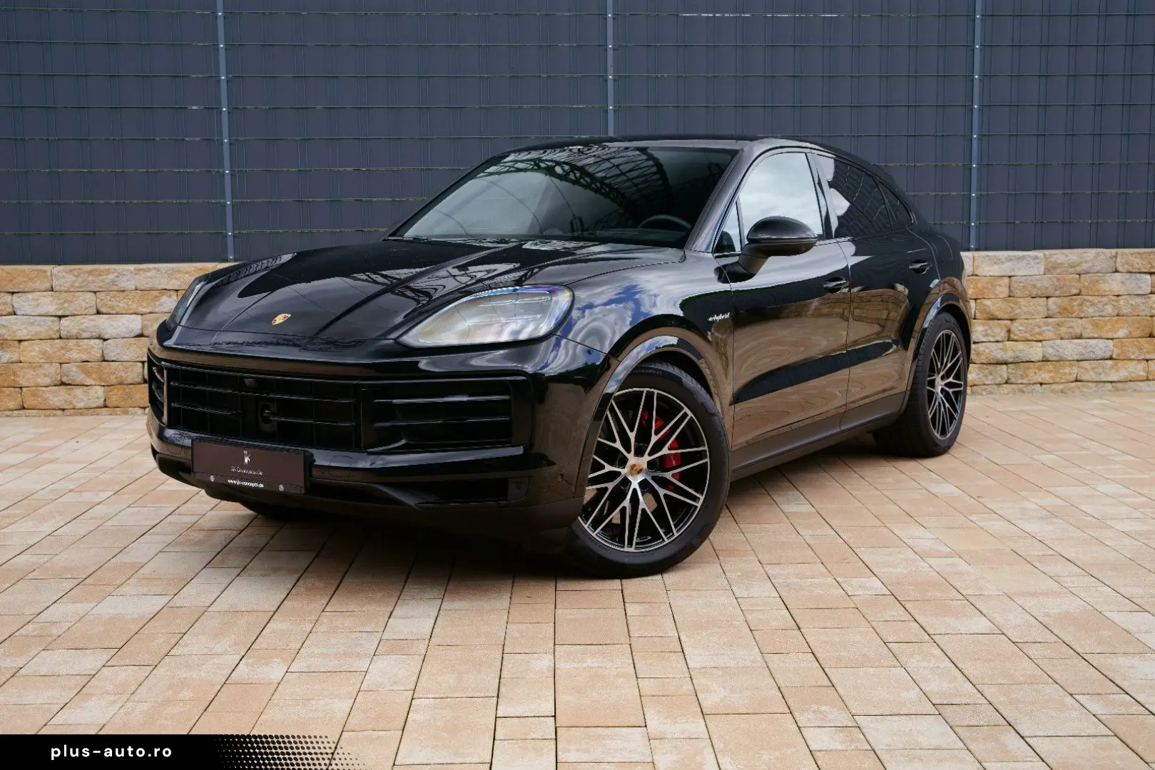PORSCHE Cayenne Coupe S E-Hybrid  HLA HD-MATRIX INNO