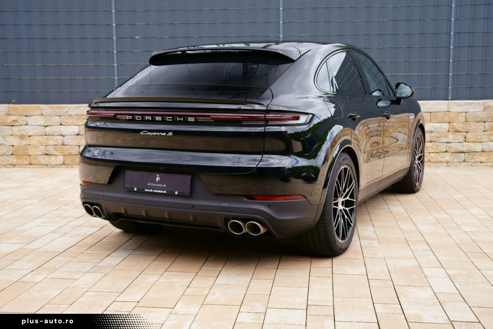 PORSCHE Cayenne Coupe S E-Hybrid  HLA HD-MATRIX INNO