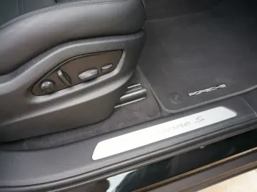 PORSCHE Cayenne Coupe S E-Hybrid  HLA HD-MATRIX INNO