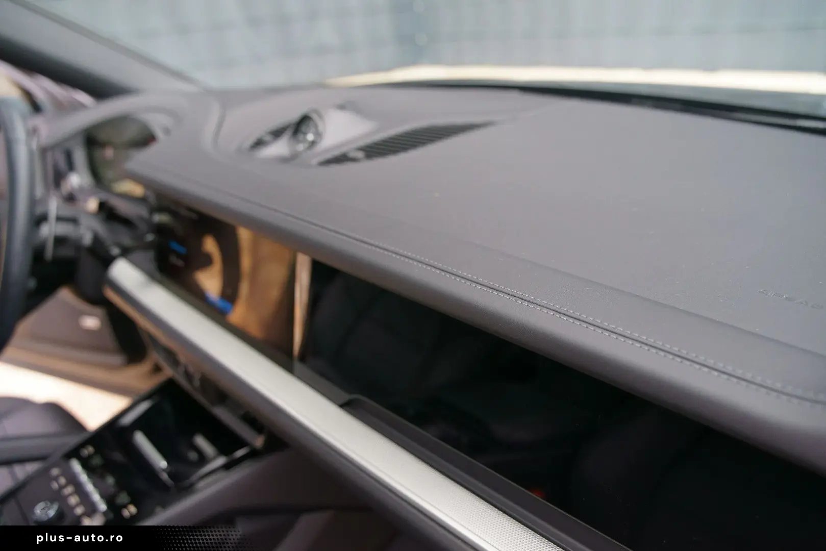 PORSCHE Cayenne Coupe S E-Hybrid  HLA HD-MATRIX INNO