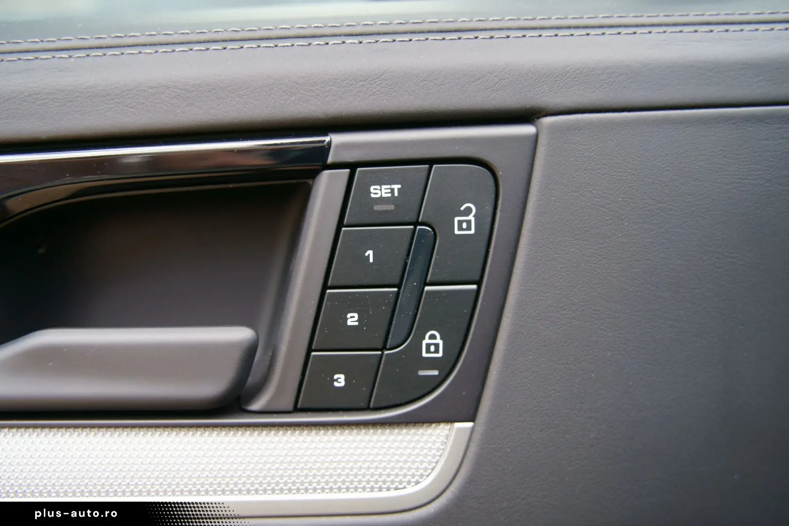 PORSCHE Cayenne Coupe S E-Hybrid  HLA HD-MATRIX INNO