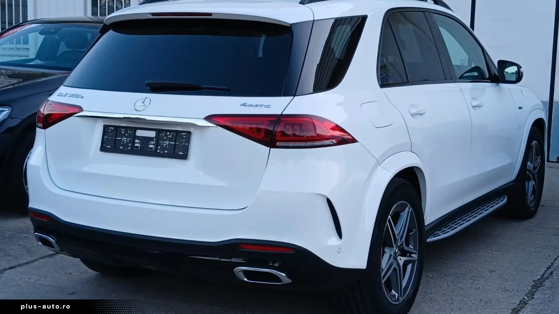 Mercedes-Benz GLE 350e 4M AMG   Finanțare Leasing