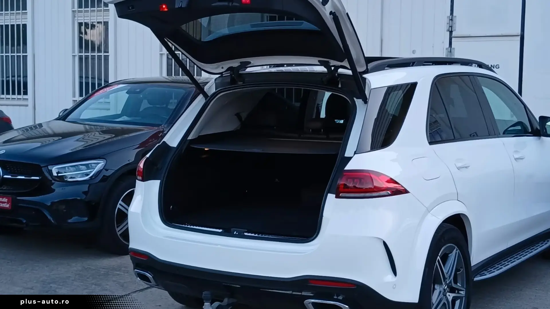 Mercedes-Benz GLE 350e 4M AMG   Finanțare Leasing